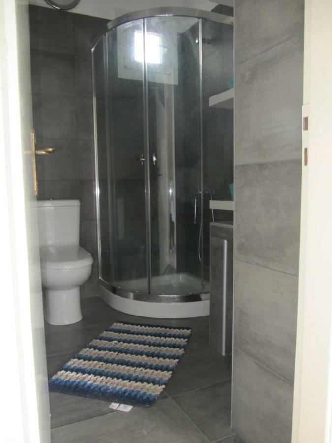 ארטריה Jasmine Apartments מראה חיצוני תמונה